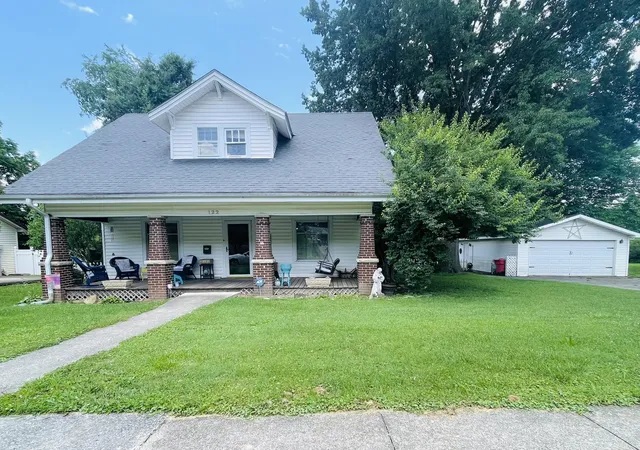 Homes for sale in Berea, KY | 122 Adams St, Berea, KY 40403 | MLS# 26013431