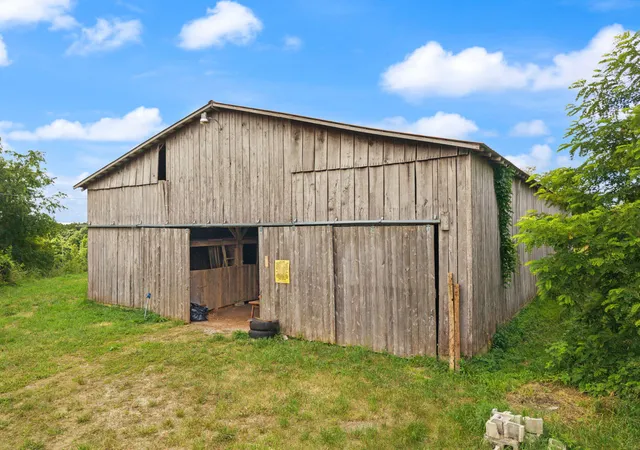 Homes for sale in Olive Hill, KY | 440 Randolph Rd, Olive Hill, KY 41164 | MLS# 26013424