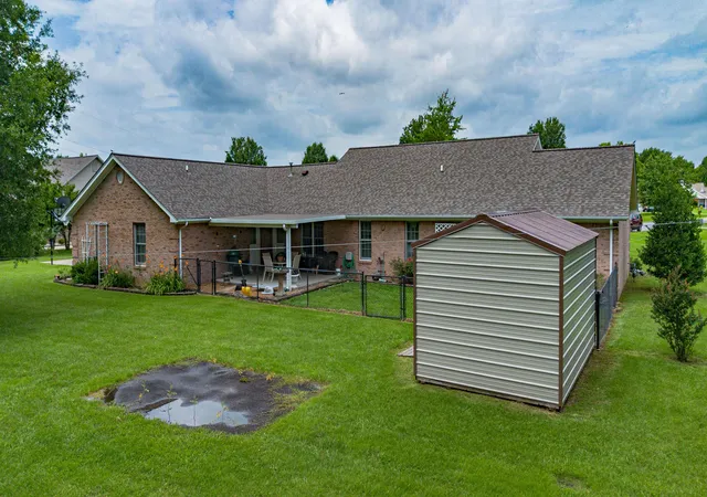 5th image of 211 Larkspur Ln, Paducah, KY 42003 | MLS# 26016676