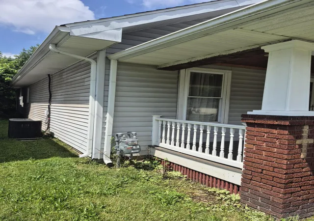 Homes for sale in Lexington, KY | 154 Devonia Ave, Lexington, KY 40505 | MLS# 26013454