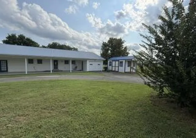 Photo 2 of Sale Pending at 1333 Mount Eden Rd, Russell Springs, KY 42642 | MLS# 26013679 | Listing updated on 2026-08-20