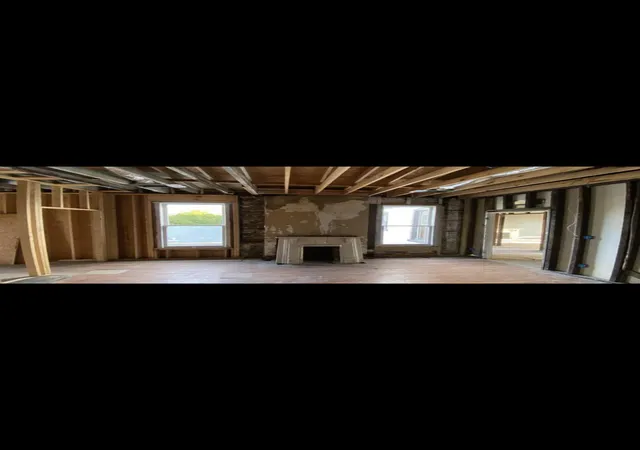 Photo 4 of Single family home for sale at 579 W Short St, Lexington, KY 40507 | MLS# 26013475 | Listing updated on 2026-07-22