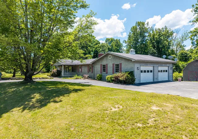 Homes for sale in West Liberty, KY | 865 Liberty Rd, West Liberty, KY 41472 | MLS# 26013592