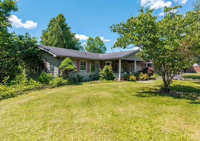 Homes for sale in West Liberty, KY | 865 Liberty Rd, West Liberty, KY 41472 | MLS# 26013592