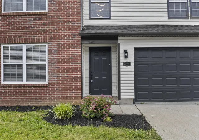 Homes for sale in Frankfort, KY | 204 Robert M Green Blvd, Frankfort, KY 40601 | MLS# 26013536