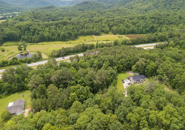 Homes for sale in Stanton, KY | Lot 6 Evergreen Dr, Stanton, KY 40380 | MLS# 26013642
