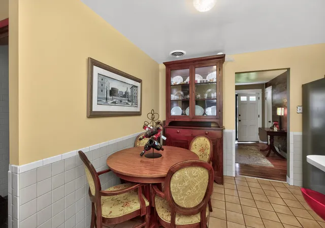 Photo 4 of Single family home for sale at 624 Marshall Ln, Lexington, KY 40505 | MLS# 26013561 | Listing updated on 2026-06-12