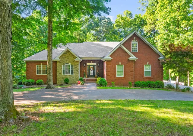 1st image of 118 Periwinkle Hill Rd, Cadiz, KY 42211 | MLS# 26013602
