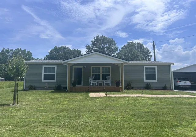 Homes for sale in Perry Park, KY | 415 Swan Ct, Perry Park, KY 40363 | MLS# 26013537