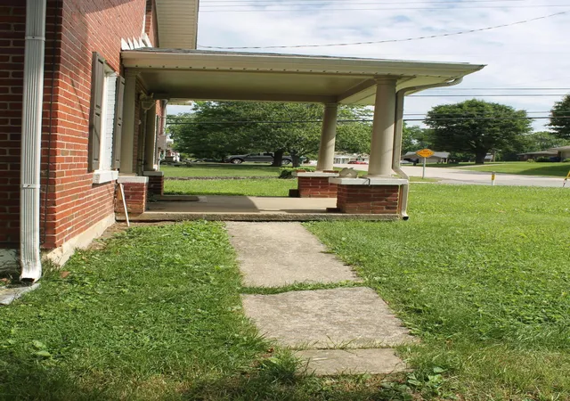 Homes for sale in Winchester, KY | 2 Western Ave, Winchester, KY 40391 | MLS# 26013551