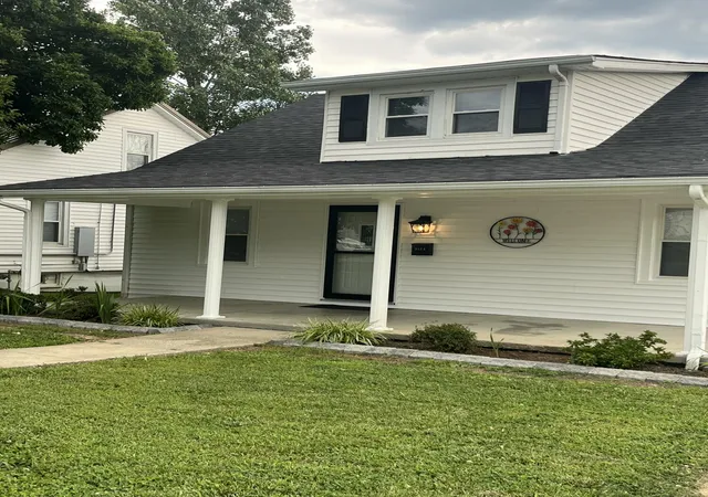 Homes for sale in Lawrenceburg, KY | 312a E Court St, Lawrenceburg, KY 40342 | MLS# 26013683