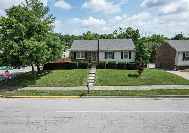 Photo 2 of Single family home for sale at 3700 Forest Green Dr, Lexington, KY 40517 | MLS# 26013637 | Listing updated on 2026-08-18