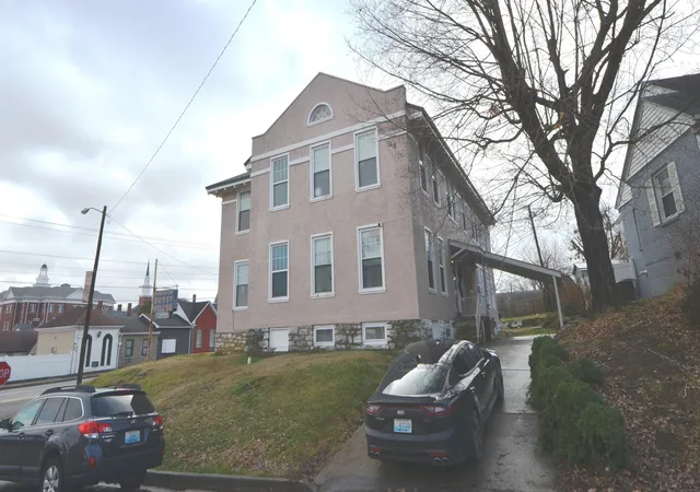 Homes for sale in Harrodsburg, KY | 202 S College St, Harrodsburg, KY 40330 | MLS# 26013779