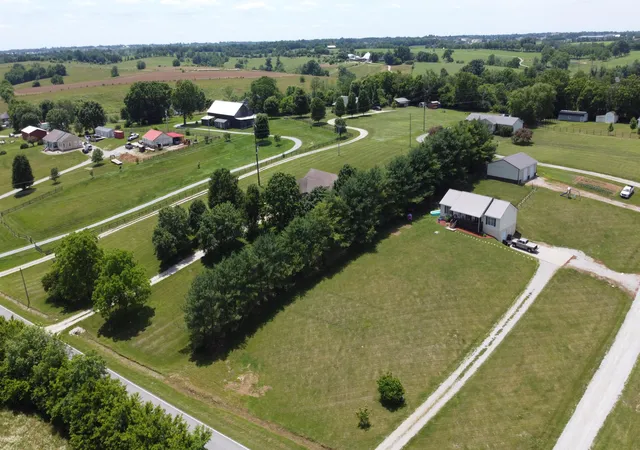 Homes for sale in Mount Sterling, KY | 3250 Osborne Rd, Mount Sterling, KY 40353 | MLS# 26013749