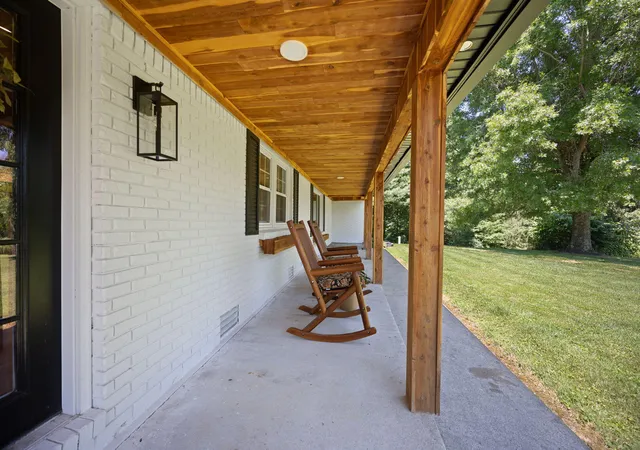 Homes for sale in Parksville, KY | 10710 Lebanon Rd, Parksville, KY 40464 | MLS# 26014299