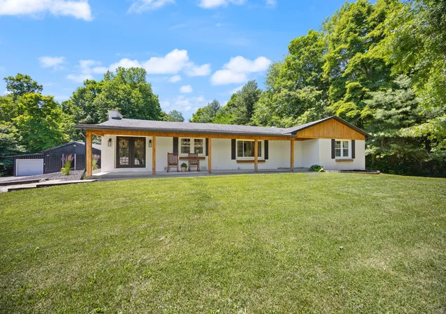 Homes for sale in Parksville, KY | 10710 Lebanon Rd, Parksville, KY 40464 | MLS# 26014299