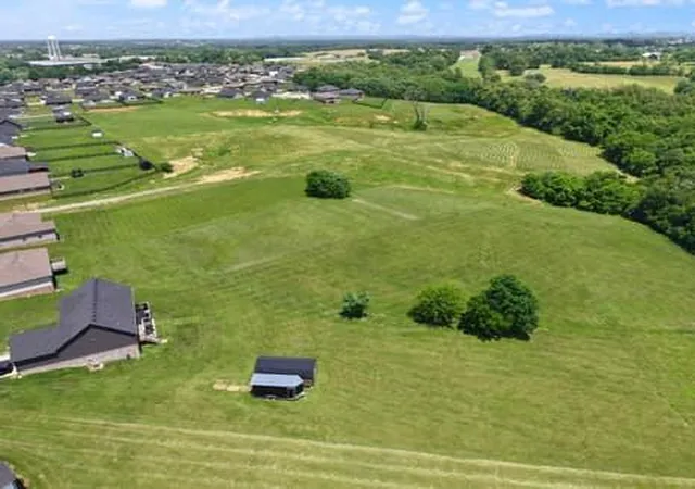 5th image of 735 Tower Dr, Richmond, KY 40475 | MLS# 26013752