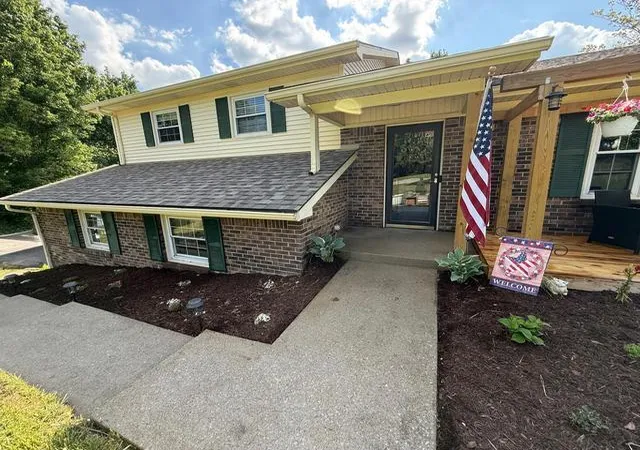 1st image of 101 Rolling Ridge Dr, Berea, KY 40403 | MLS# 26013797