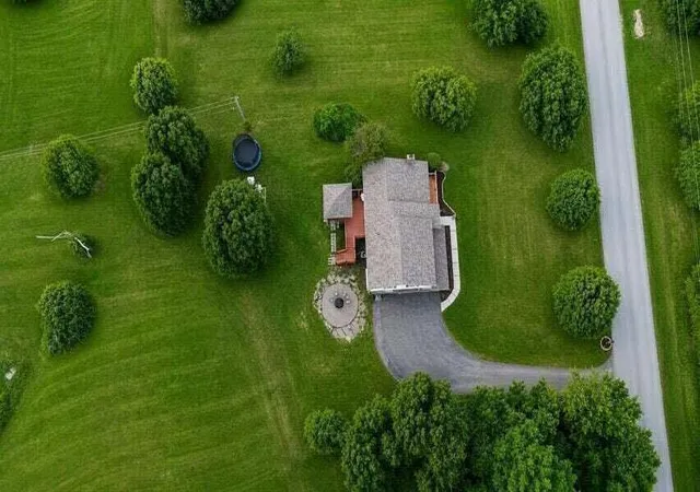 2nd image of 101 Rolling Ridge Dr, Berea, KY 40403 | MLS# 26013797