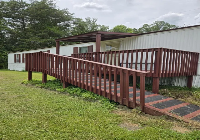 Homes for sale in Berea, KY | 2174 Lambert Rd, Berea, KY 40403 | MLS# 26013818