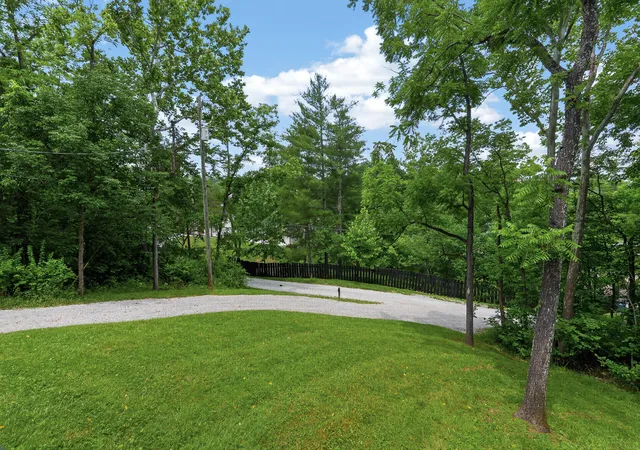 Photo 39 of Single family home for sale at 380 Highview Dr, Williamstown, KY 41097 | MLS# 26019817 | Listing updated on 2026-09-09