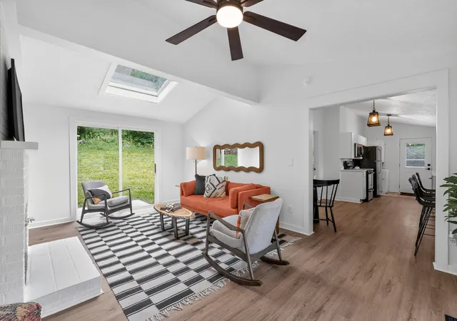 Photo 2 of Single family home for sale at 380 Highview Dr, Williamstown, KY 41097 | MLS# 26019817 | Listing updated on 2026-09-09