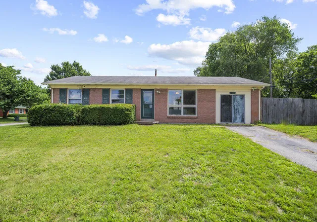 Homes for sale in Lexington, KY | 629 Kent Dr, Lexington, KY 40505 | MLS# 26013947
