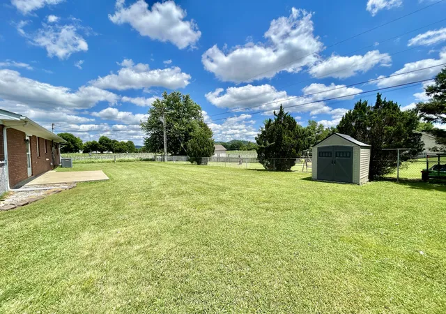 Photo 3 of Single family home for sale at 1187 Parkers Ml Rd, Somerset, KY 42501 | MLS# 26013891 | Listing updated on 2026-09-14