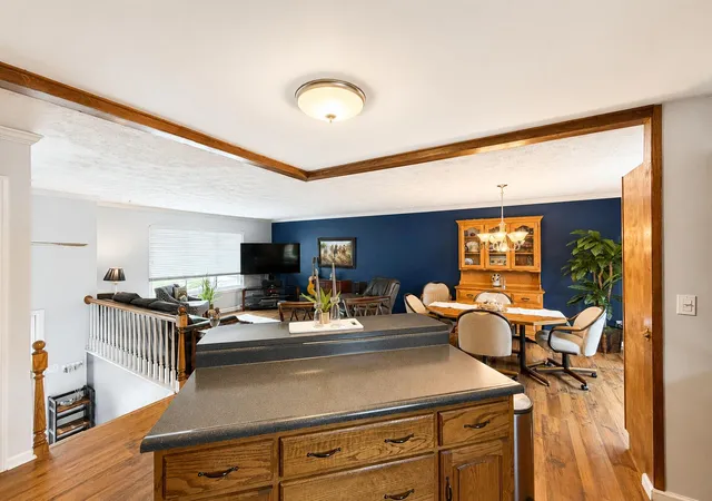 4th image of 391 S Eagle Creek Dr, Lexington, KY 40515 | MLS# 26013994
