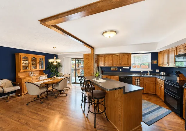 5th image of 391 S Eagle Creek Dr, Lexington, KY 40515 | MLS# 26013994