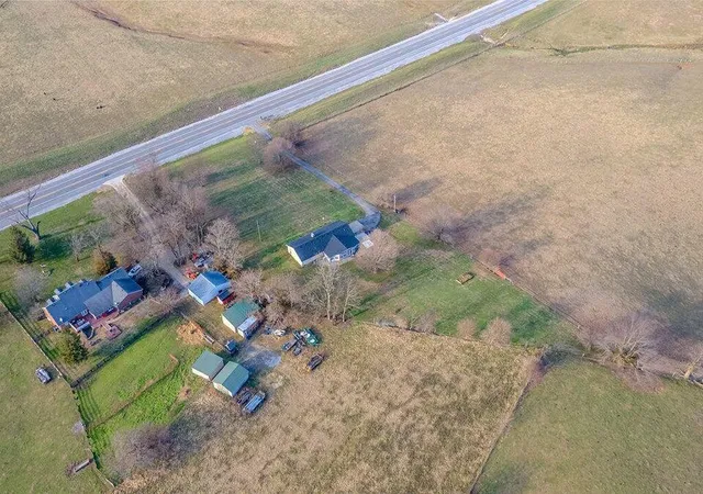 Homes for sale in Paint Lick, KY | 10405 Ky 52, Paint Lick, KY 40461 | MLS# 26013810