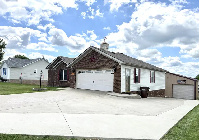 Homes for sale in Lancaster, KY | 143 Deer Run, Lancaster, KY 40444 | MLS# 26013832