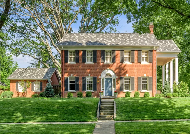 Photo 1 of Single family home for sale at 245 Holiday Rd, Lexington, KY 40502 | MLS# 26014199 | Listing updated on 2026-10-13