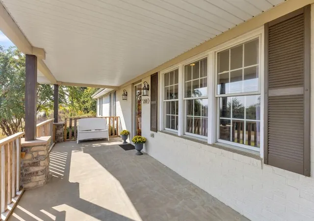Homes for sale in Crofton, KY | 2580 Crofton Dawson Rd, Crofton, KY 42217 | MLS# 26013839