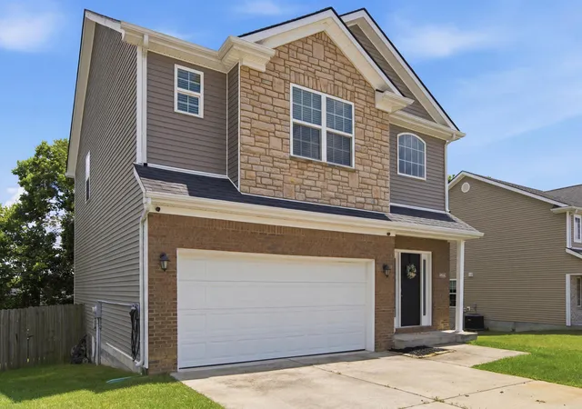 Homes for sale in Georgetown, KY | 161 Stephen Dr, Georgetown, KY 40324 | MLS# 26014074