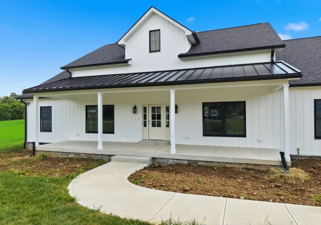 2nd image of 100 Kirk Dr, Nicholasville, KY 40356 | MLS# 26013860