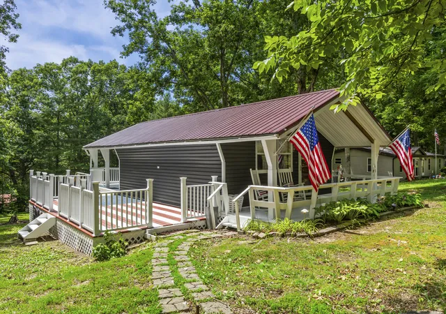 Homes for sale in Morehead, KY | 87 White Oak Ln, Morehead, KY 40351 | MLS# 26013897