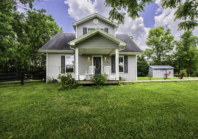Homes for sale in Winchester, KY | 5977 Mount Sterling Rd, Winchester, KY 40391 | MLS# 26016440