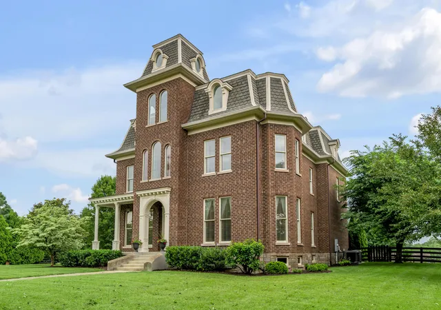 2nd image of 601 W Brannon Rd, Nicholasville, KY 40356 | MLS# 26013926