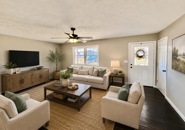 Photo 4 of Single family home for sale at 509 Hillview Dr, Cadiz, KY 42211 | MLS# 26016857 | Listing updated on 2026-09-20