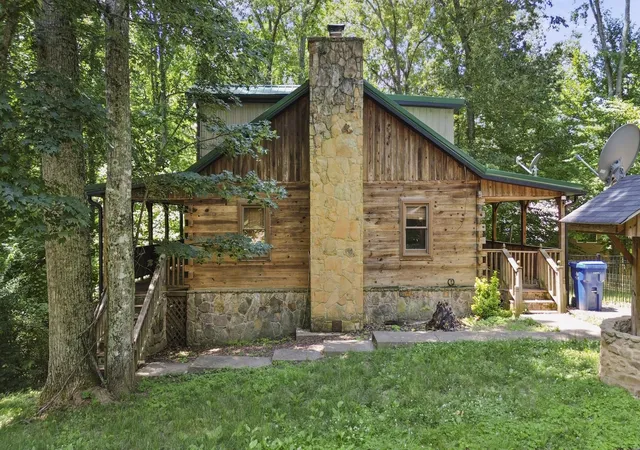 Photo 3 of Single family home for sale at 2468 Ml Springs Rd, Nancy, KY 42544 | MLS# 26014100 | Listing updated on 2026-09-14