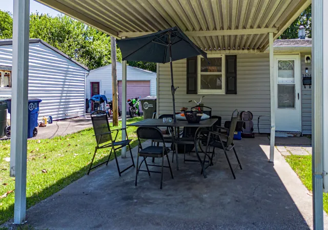 Homes for sale in Paducah, KY | 2926 Mississippi St, Paducah, KY 42003 | MLS# 26017155