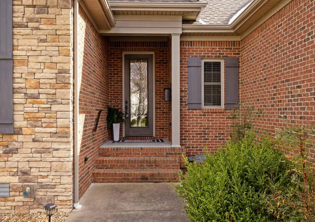 5th image of 125 Pershing Wy, Paducah, KY 42001 | MLS# 26014067
