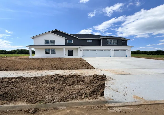 Photo 1 of Single family home for sale at 132 Farmers Blf, Nicholasville, KY 40356 | MLS# 26013942 | Listing updated on 2026-07-27