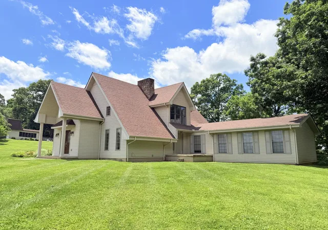Homes for sale in Mount Vernon, KY | 248 Countryside Cir, Mount Vernon, KY 40456 | MLS# 26013980