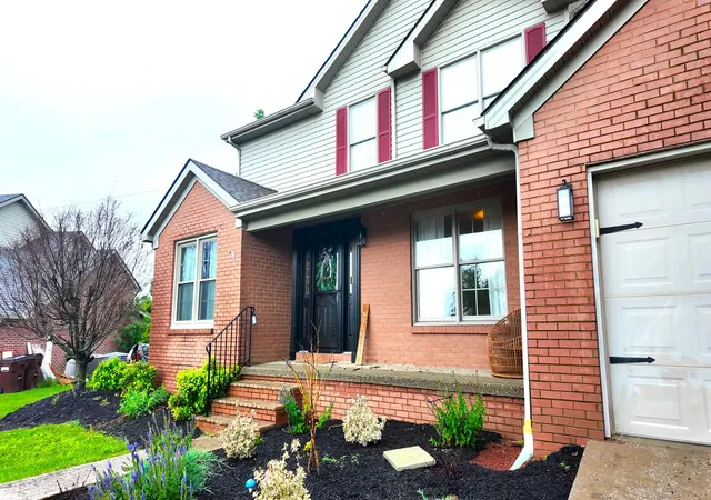 Homes for sale in Richmond, KY | 716 Hackney Ct, Richmond, KY 40475 | MLS# 26014275