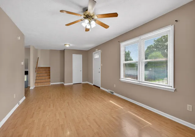 Photo 3 of Sale Pending at 222 Martin Dr, Richmond, KY 40475 | MLS# 26013967 | Listing updated on 2026-09-12