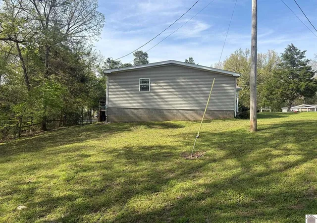 Homes for sale in Benton, KY | 243 Washburn Rd, Benton, KY 42025 | MLS# 26015308