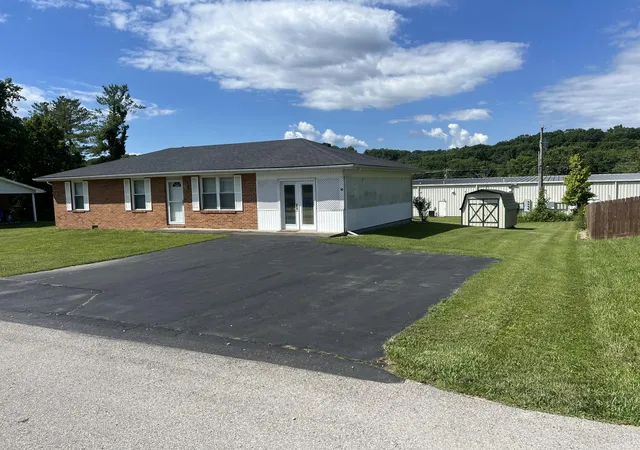 Homes for sale in Morehead, KY | 67 N Clayton Ln, Morehead, KY 40351 | MLS# 26014094