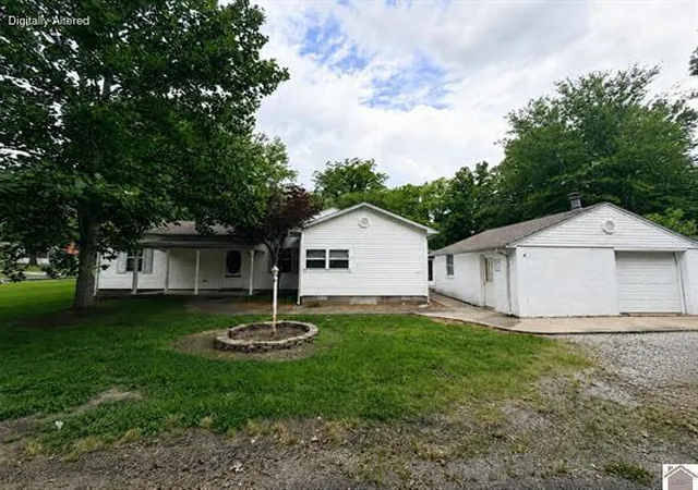 Homes for sale in West Paducah, KY | 12901 Woodville Rd, West Paducah, KY 42086 | MLS# 26014170
